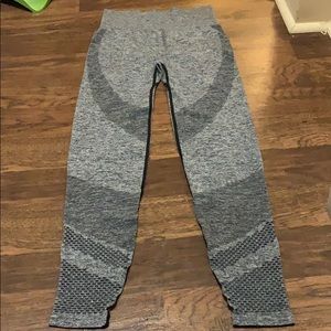 VS Pink seamless leggings